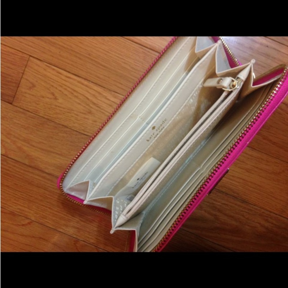 Kate Spade Pink and Cream Wallet with Structured Design - Picture 3 of 6